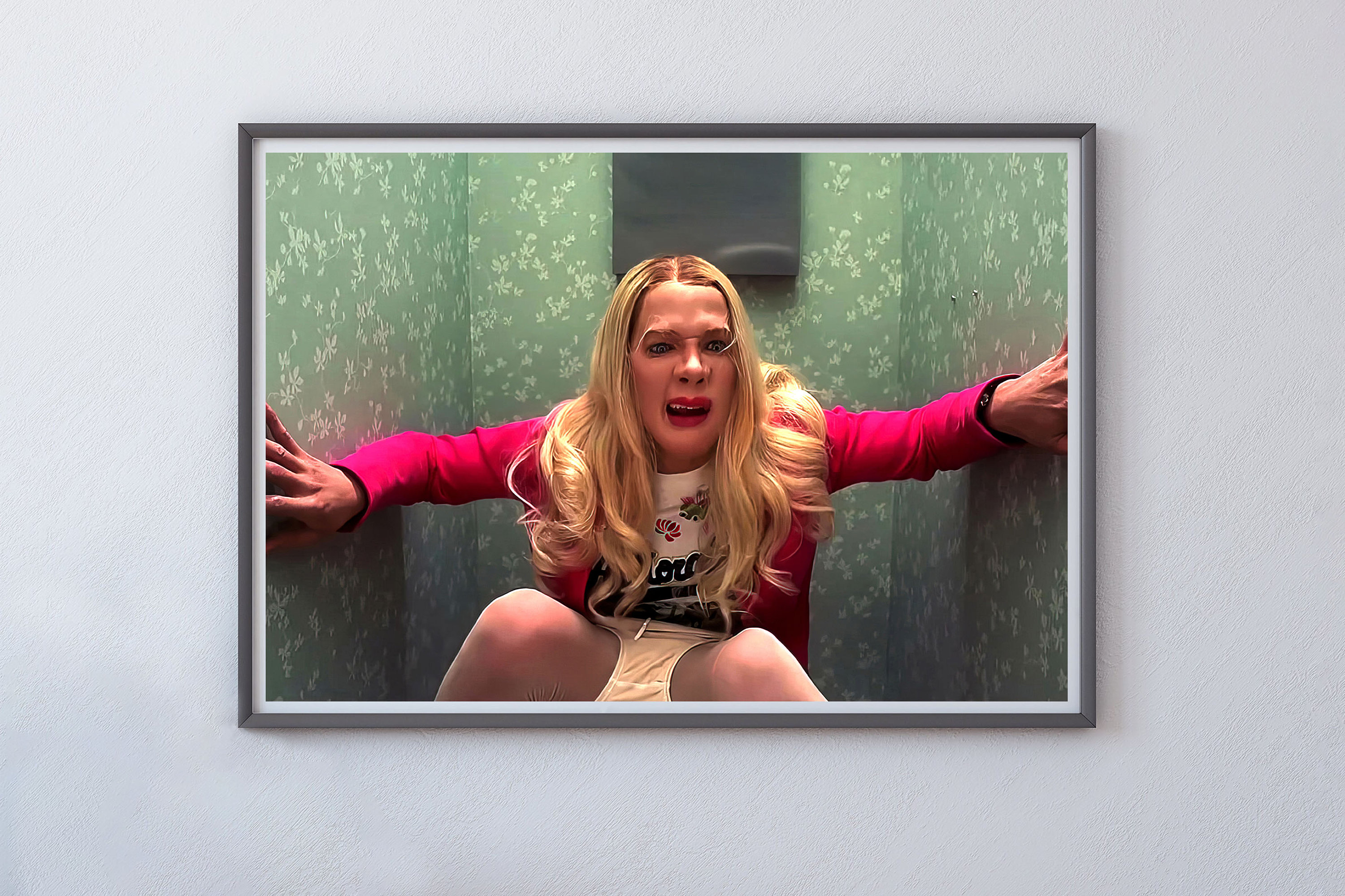 Bridesmaids Breaking Bad Movie - Home Movie Bathroom Break reseña y precio